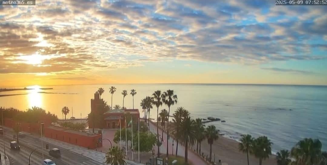 Apartment Preciosa En Benalbeach